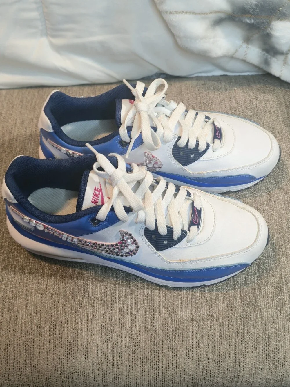 Nike Air Max Youth 6Y White & Royal Blue Rhinestone Swoosh Sneakers ✨
